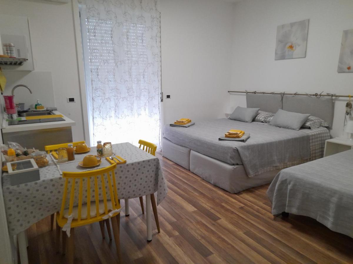 Cristel Malpensa Room Cardano Al Campo Ngoại thất bức ảnh